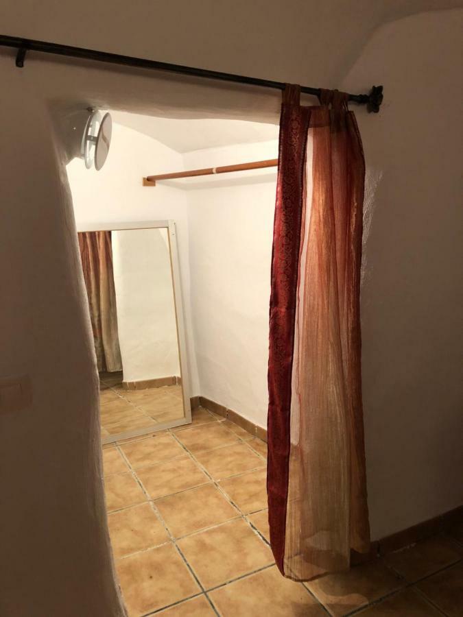 Alojamiento Rural, Cueva De La Abuela Cuevas del Campo Zewnętrze zdjęcie